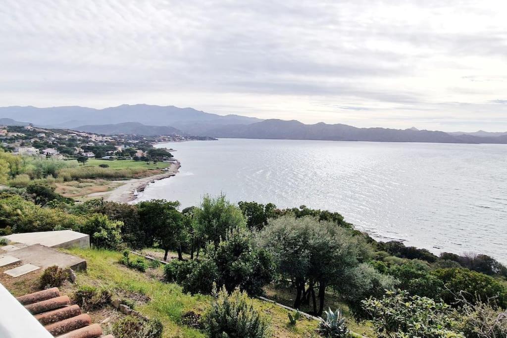 Appartement Sur La Baie De Saint Florent Patrimonio Exterior photo